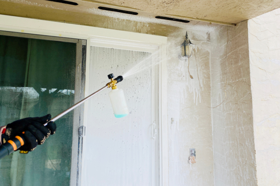 3 Ways DIY Power Washing Can Ruin Your Home Or Business