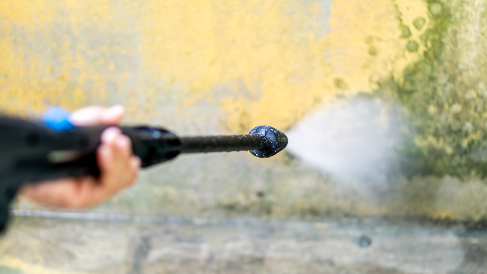 5 Benefits of Professional Power Washing for Your Home 