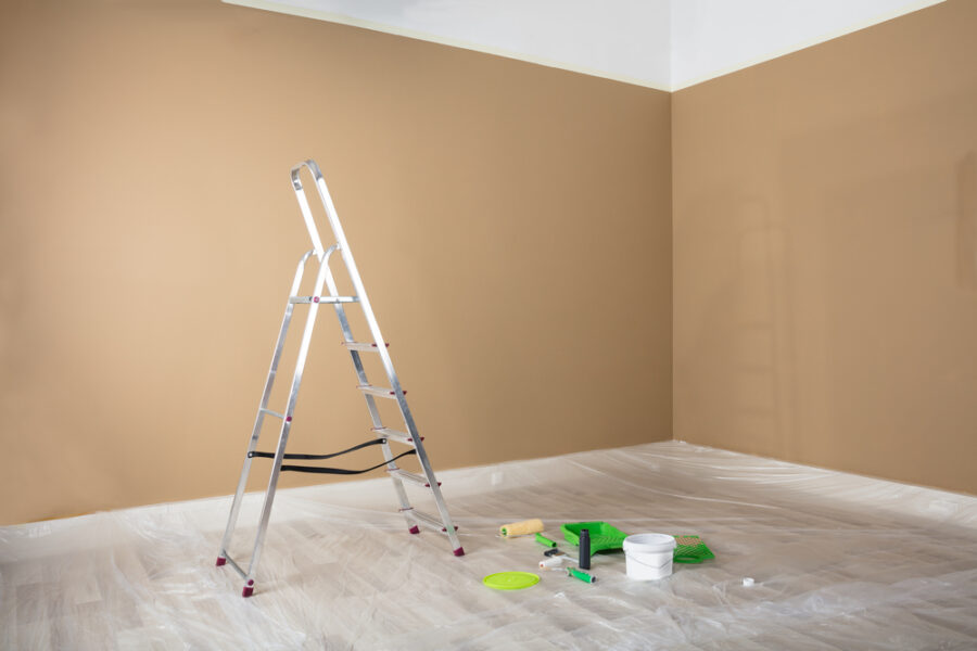 Choosing The Right Paint For Your Commercial Project 