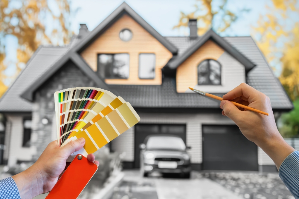 Fall Exterior Painting: Why Autumn Might Be the Perfect Time for Your Home